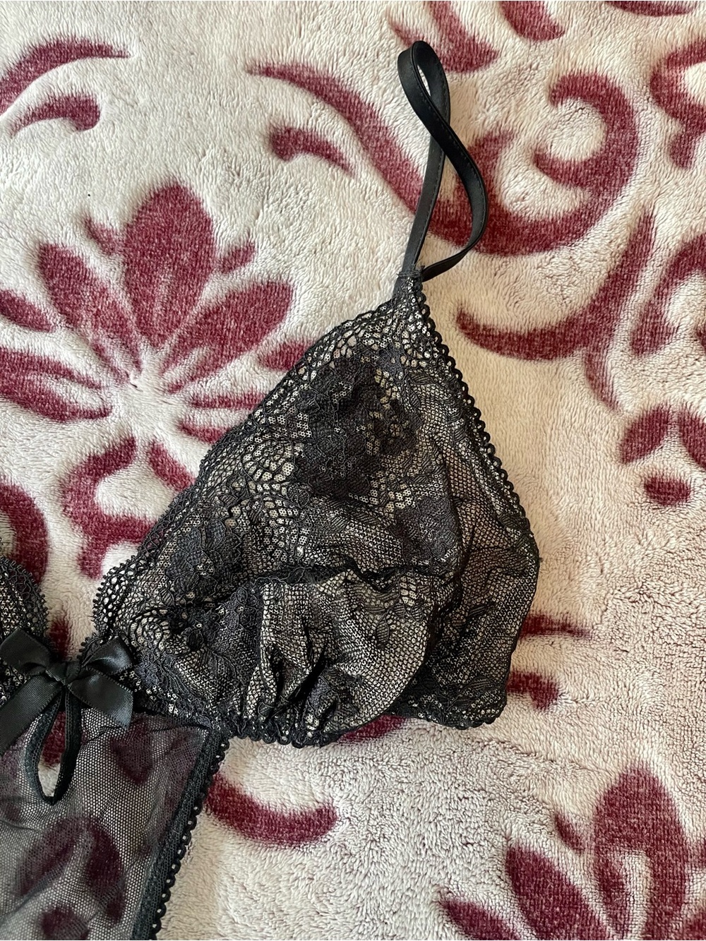 Victoria's Secret Black Nude Sheer Lace Teddy Bodysuit Small - Picture 5 of 13